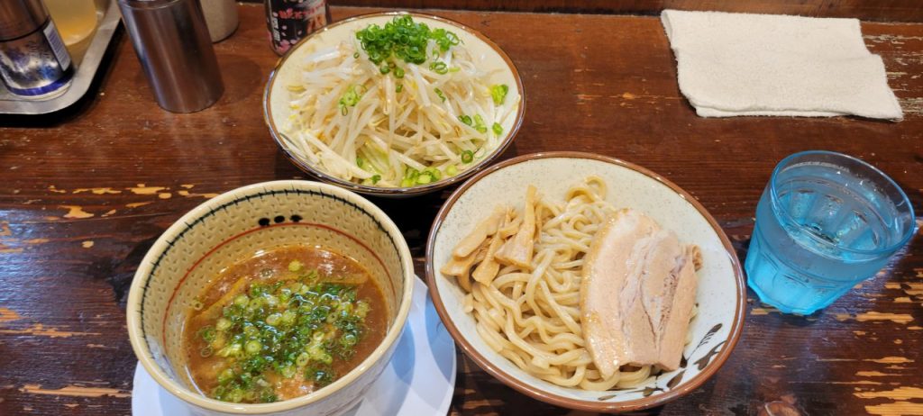 「ラーメン無限大」　つけ麺 並　つけ麺用野菜追加