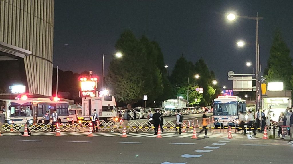 九段下駅の通行止めはまだまだ続きます！