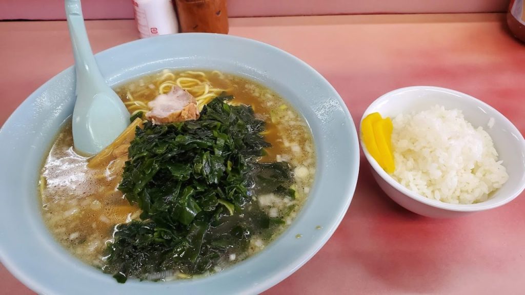 ラーメンショップ　醤油ラーメン中+わかめ＋小ライス