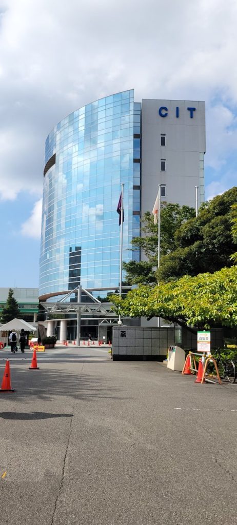 さぁ!今日も講義頑張るぞ(^_^)/