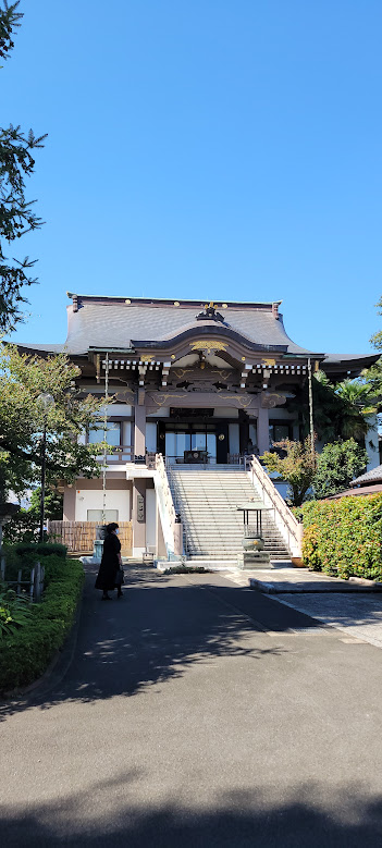 とても立派なお寺（経堂山 福昌寺）です。