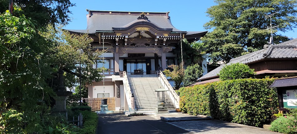 とても立派なお寺（経堂山 福昌寺）です。