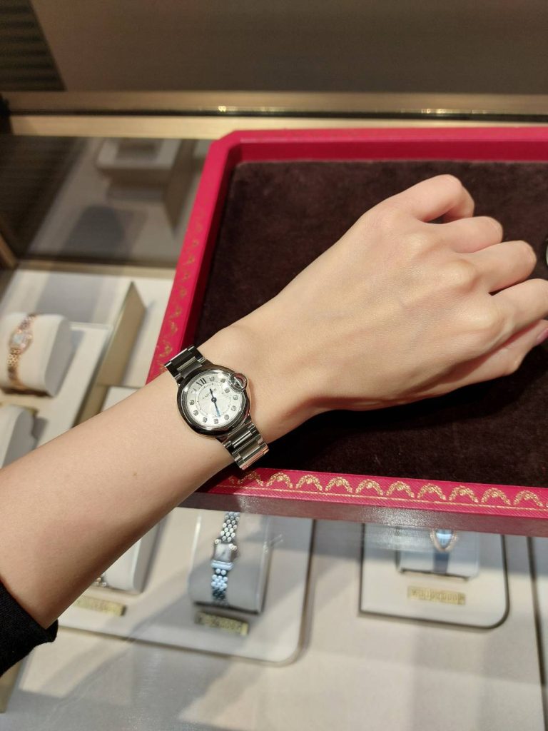 購入させて頂きましたカルティエの「バロン ブルードゥ カルティエ ウォッチ」 です。