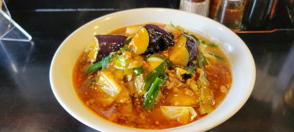 「ピリ辛鳳凰麺+中盛」こんなに美味しそうなのです!