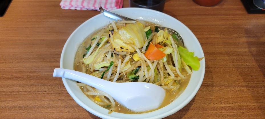 「麺屋 一」は麺が普通・中盛・大盛が同じ値段という大サービスのお店です(>_<)