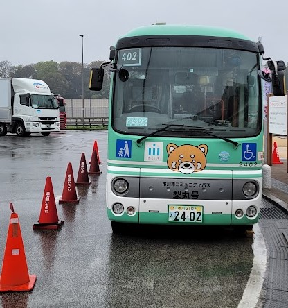 外のイベントでは京成バス見学が行われました。