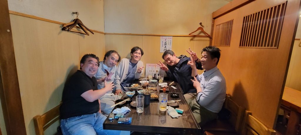 30年ぶりの顔合わせ。みんな老けたな・・・特に私は太ったな