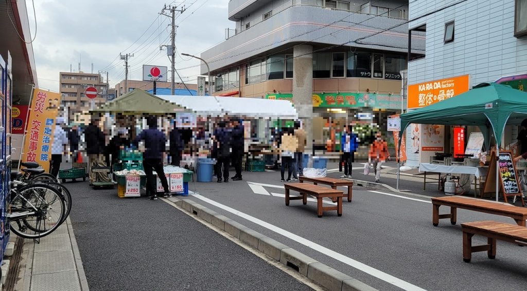 「春の南行ホコ天」開催準備中です。まだ雨は降っていないか・・・