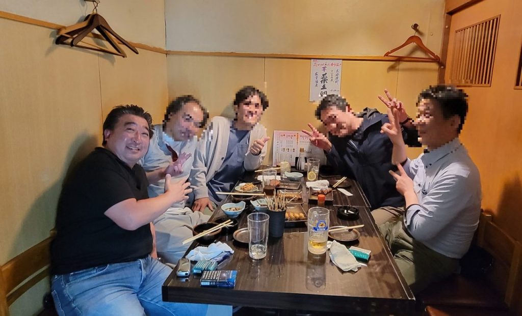 30年ぶりの顔合わせ。みんな老けたな・・・特に私は太ったな(^_^;)