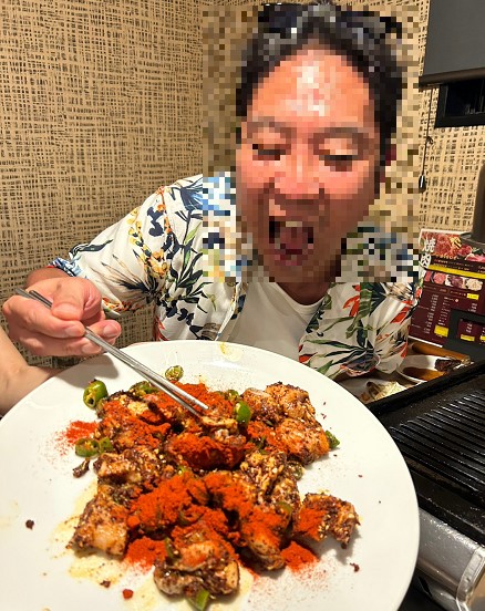とにかくヤバかった!焼く煙で店の人全員が涙と咳が止まらないのです