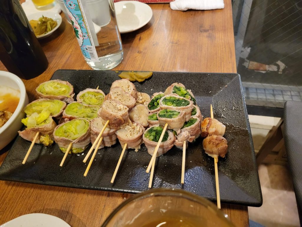 一番期待していた豚バラ野菜巻です。ほかにもたくさんの種類を食べましたが美味しすぎて写真を撮るのを・・・