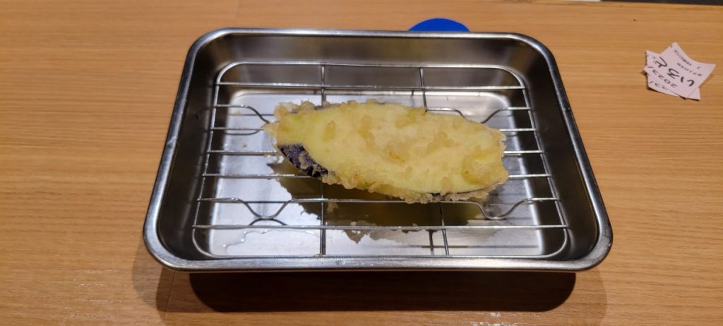 5品目はナスです。