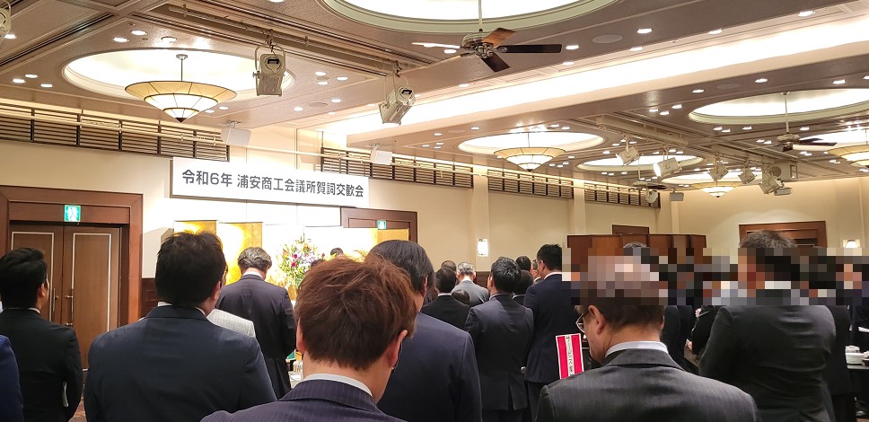 来賓の皆様のご挨拶が続きます。みなさんお話が上手!見習いたいですね