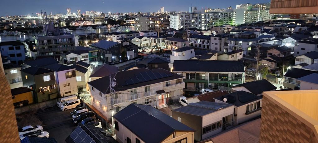 でも、見晴らしはバッチリです!これはバルコニーからの景色も楽しみです。