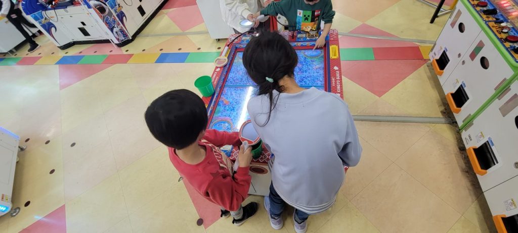 二人ともスタートは金魚すくい!まったりとした時間が過ぎていきます